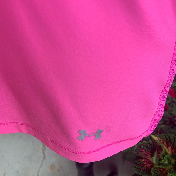 Under Armour women’s fitted running top - Picture 3 of 6